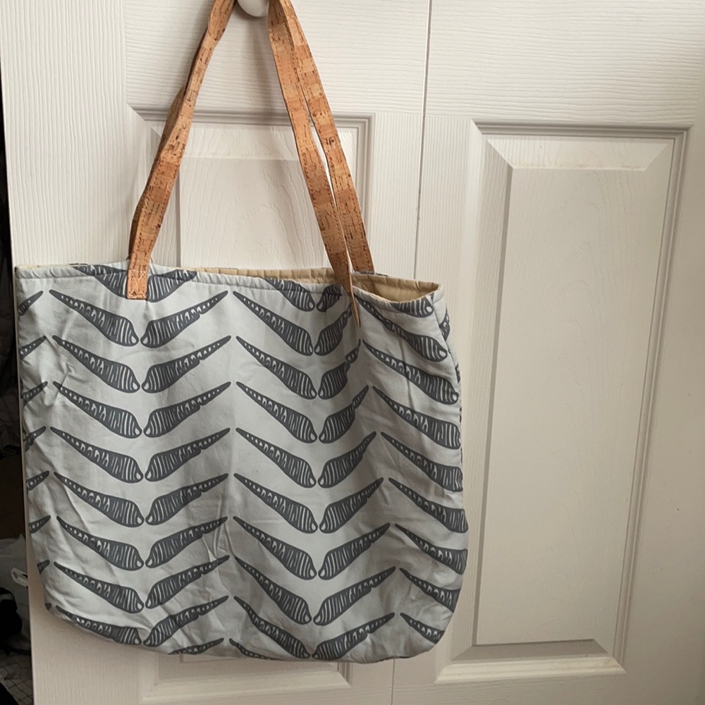 Shoulder bag